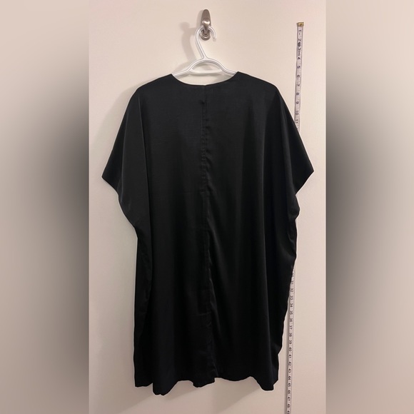 H&M V-neck Oversized Dress - Picture 3 of 5